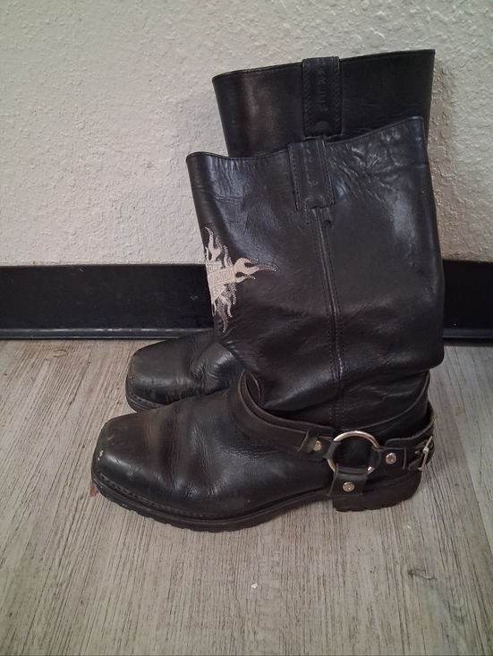 Harley-Davidson Other - Black Leather Harness Motorcycle Boots with Embossed Star Detail